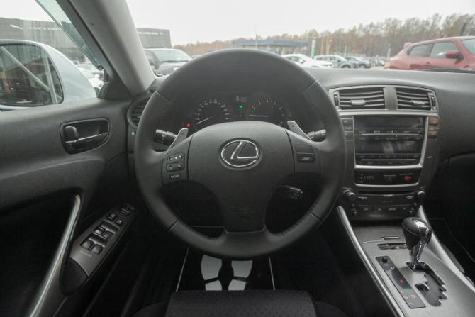 Lexus IS II с пробегом 2006 года, цена 1 098 000 рублей, 250850 км, седан, Автокод Объявления