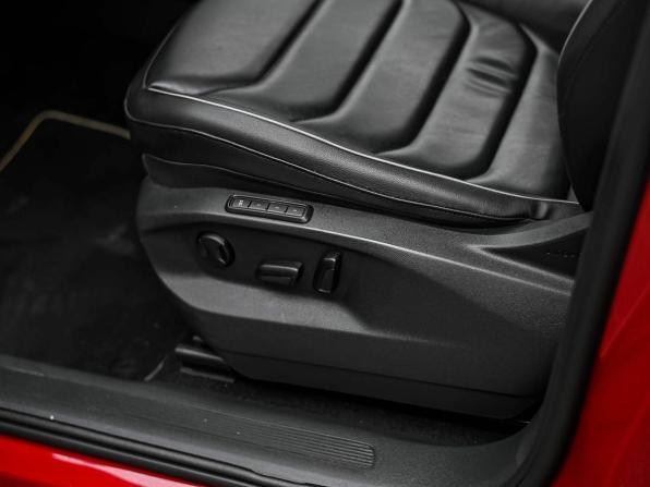 Volkswagen Tiguan II Рестайлинг с пробегом 2021 года, цена 2 750 000 рублей, 98908 км, внедорожник, Автокод Объявления
