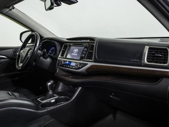 Toyota Highlander III (XU50) с пробегом 2015 года, цена 2 799 000 рублей, 151371 км, внедорожник, Автокод Объявления