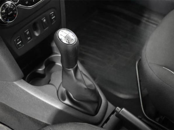 Renault Sandero II с пробегом 2016 года, цена 779 100 рублей, 145633 км, хэтчбек, Автокод Объявления
