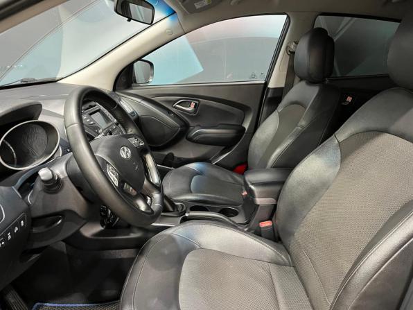 Hyundai ix35 I Рестайлинг с пробегом 2013 года, цена 1 198 000 рублей, 244081 км, внедорожник, Автокод Объявления