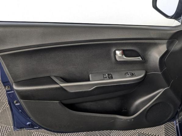 Kia Rio III Рестайлинг с пробегом 2016 года, цена 1 220 000 рублей, 132215 км, седан, Автокод Объявления