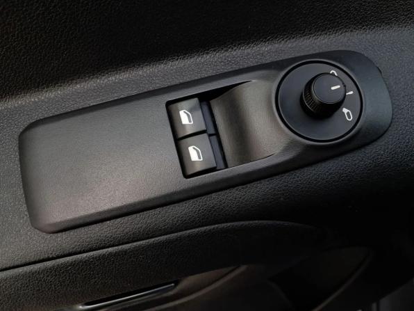Opel Combo E с пробегом 2019 года, цена 1 215 000 рублей, 173338 км, компактвэн, Автокод Объявления