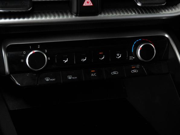 Kia K5 III с пробегом 2019 года, цена 2 398 000 рублей, 85243 км, седан, Автокод Объявления