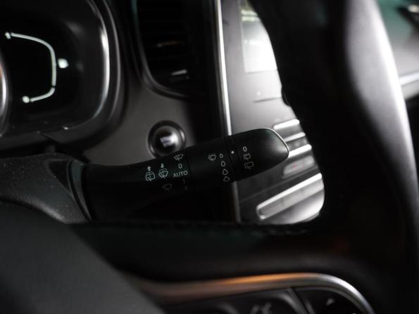 Renault Scenic IV с пробегом 2020 года, цена 1 780 000 рублей, 126185 км, компактвэн, Автокод Объявления
