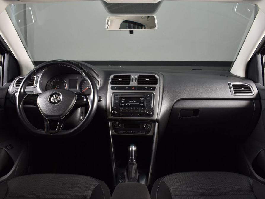 Volkswagen Polo V Рестайлинг Кемерово  - изображение 9