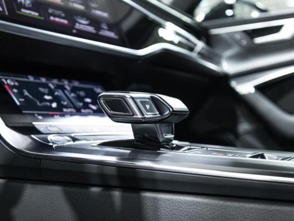 Audi A6 V (C8) с пробегом 2019 года, цена 3 200 000 рублей, 152000 км, универсал, Автокод Объявления
