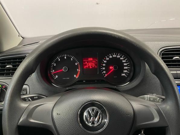 Volkswagen Polo V с пробегом 2011 года, цена 540 000 рублей, 216972 км, седан, Автокод Объявления