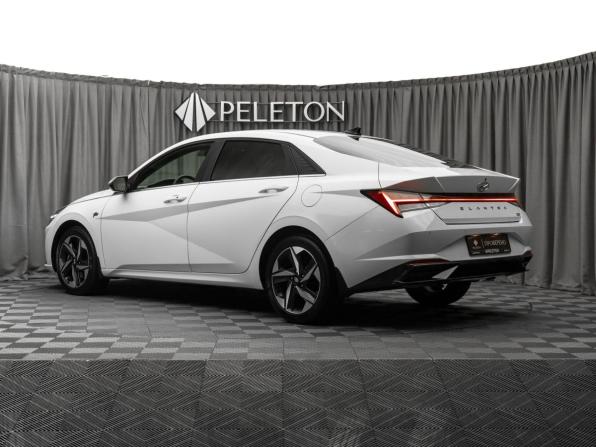 Hyundai Elantra VII (CN7) с пробегом 2021 года, цена 2 440 000 рублей, 59469 км, седан, Автокод Объявления