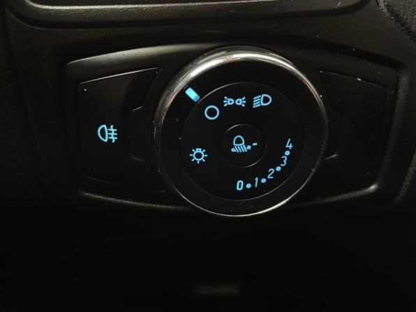 Ford Focus III с пробегом 2013 года, цена 710 000 рублей, 208958 км, хэтчбек, Автокод Объявления