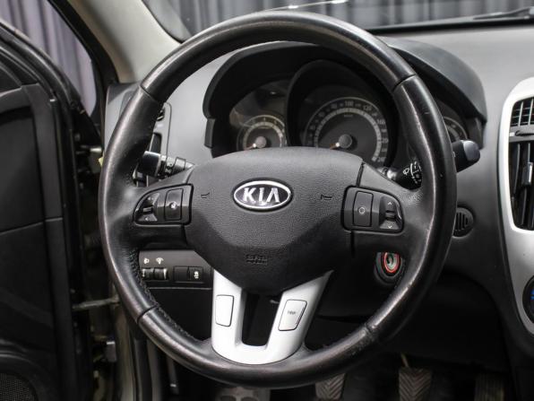 Kia Ceed I Рестайлинг с пробегом 2011 года, цена 649 000 рублей, 272000 км, хэтчбек, Автокод Объявления