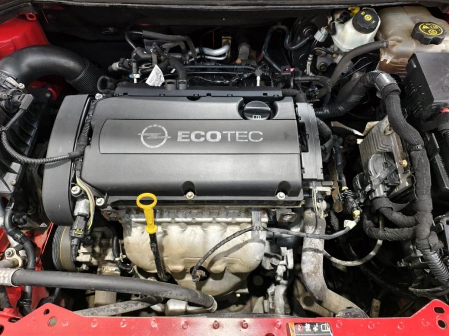 Opel Astra J Рестайлинг Курск  - изображение 20