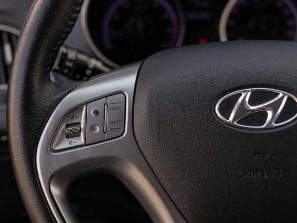Hyundai ix35 I с пробегом 2010 года, цена 1 140 000 рублей, 201869 км, внедорожник, Автокод Объявления