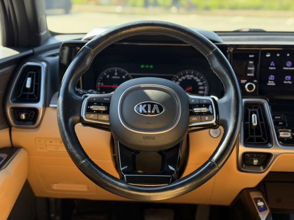 Kia Sorento IV с пробегом 2020 года, цена 3 400 000 рублей, 97255 км, внедорожник, Автокод Объявления