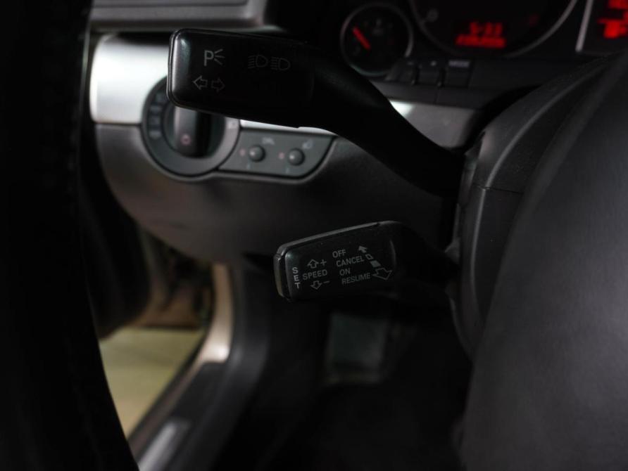Audi A4 III (B7) Воронеж  - изображение 15