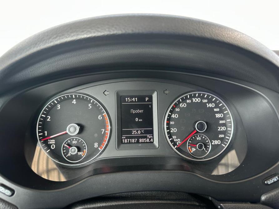 Volkswagen Jetta VI Тамбов  - изображение 9