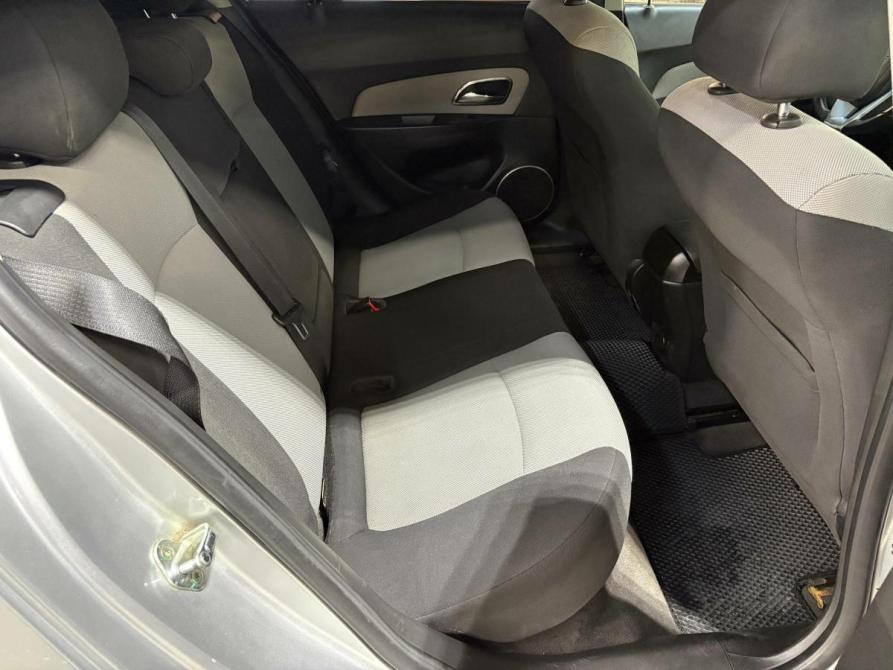 Chevrolet Cruze I Санкт-Петербург  - изображение 13