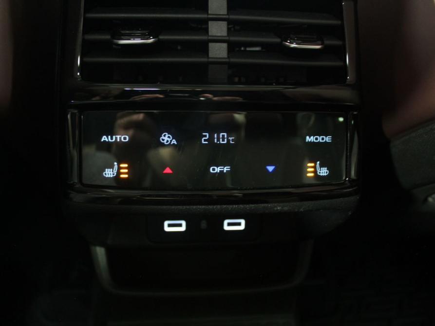 Geely Monjaro I Москва  - изображение 24