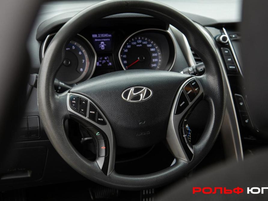 Hyundai i30 II Москва  - изображение 11