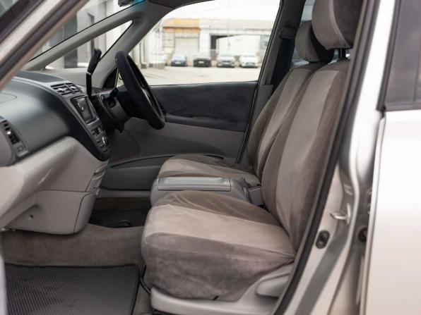 Toyota Opa I с пробегом 2001 года, цена 480 000 рублей, 135579 км, универсал, Автокод Объявления