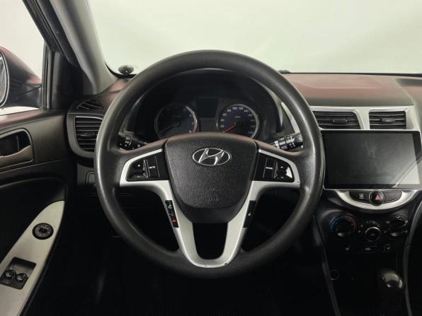 Hyundai Solaris I Рестайлинг с пробегом 2015 года, цена 805 000 рублей, 182637 км, седан, Автокод Объявления