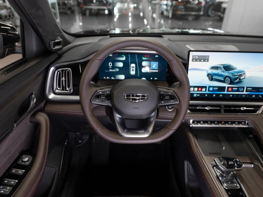 Geely Monjaro I Рестайлинг 2 Москва  - изображение 11