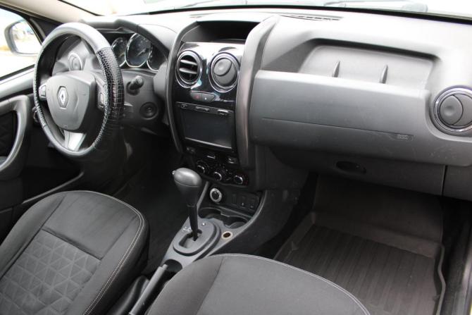 Renault Duster I Рестайлинг с пробегом 2015 года, цена 895 000 рублей, 193457 км, внедорожник, Автокод Объявления