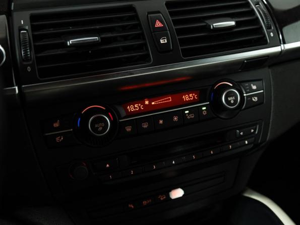 BMW X6 I (E71) Рестайлинг с пробегом 2013 года, цена 2 099 585 рублей, 241315 км, внедорожник, Автокод Объявления