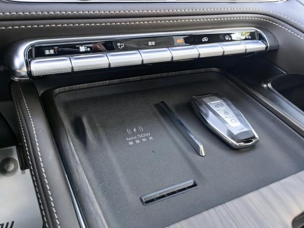 Geely Monjaro I с пробегом 2026 года, цена 3 999 900 рублей, 14 км, внедорожник, Автокод Объявления