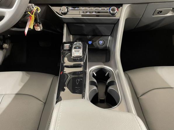 Hyundai Sonata VIII (DN8) с пробегом 2021 года, цена 2 790 000 рублей, 41845 км, седан, Автокод Объявления
