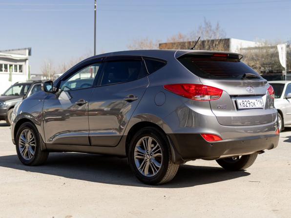 Hyundai ix35 I Рестайлинг с пробегом 2013 года, цена 1 569 000 рублей, 135050 км, внедорожник, Автокод Объявления