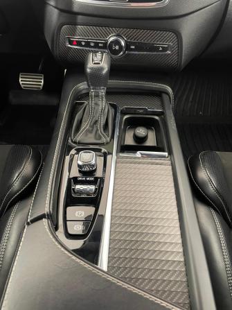 Volvo XC90 II с пробегом 2017 года, цена 3 150 000 рублей, 174199 км, внедорожник, Автокод Объявления