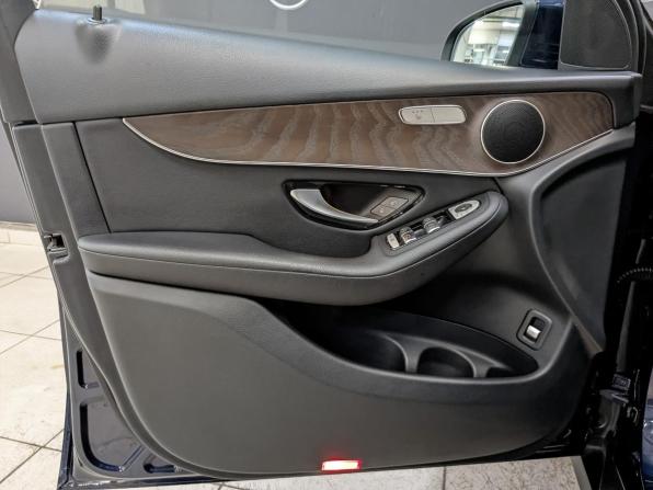Mercedes-Benz GLC I (X253) Рестайлинг с пробегом 2021 года, цена 4 120 000 рублей, 111181 км, внедорожник, Автокод Объявления
