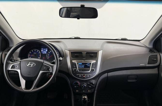 Hyundai Solaris I Рестайлинг с пробегом 2016 года, цена 950 000 рублей, 166137 км, седан, Автокод Объявления