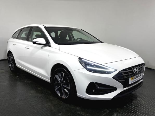 Hyundai i30 III Рестайлинг 2 с пробегом 2022 года, цена 1 980 000 рублей, 83000 км, универсал, Автокод Объявления