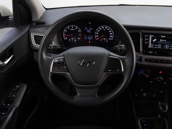Hyundai Solaris II с пробегом 2019 года, цена 1 569 000 рублей, 86094 км, седан, Автокод Объявления