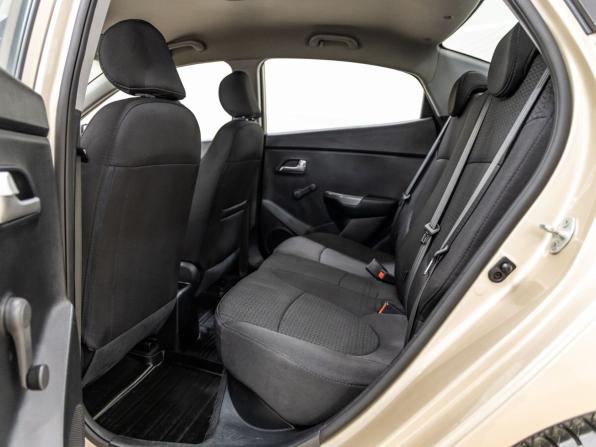 Kia Rio III Рестайлинг с пробегом 2015 года, цена 878 000 рублей, 230739 км, седан, Автокод Объявления