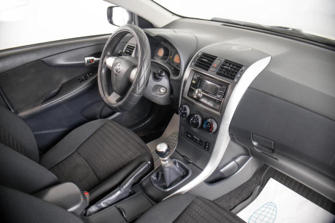 Toyota Corolla X (E140 E150) Рестайлинг с пробегом 2012 года, цена 1 249 000 рублей, 164100 км, седан, Автокод Объявления