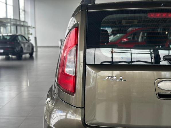 Kia Soul I Рестайлинг с пробегом 2012 года, цена 795 000 рублей, 136002 км, хэтчбек, Автокод Объявления