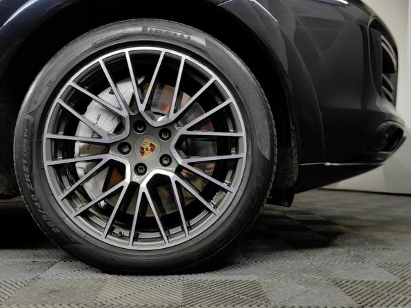Porsche Cayenne III с пробегом 2019 года, цена 7 900 000 рублей, 93127 км, внедорожник, Автокод Объявления
