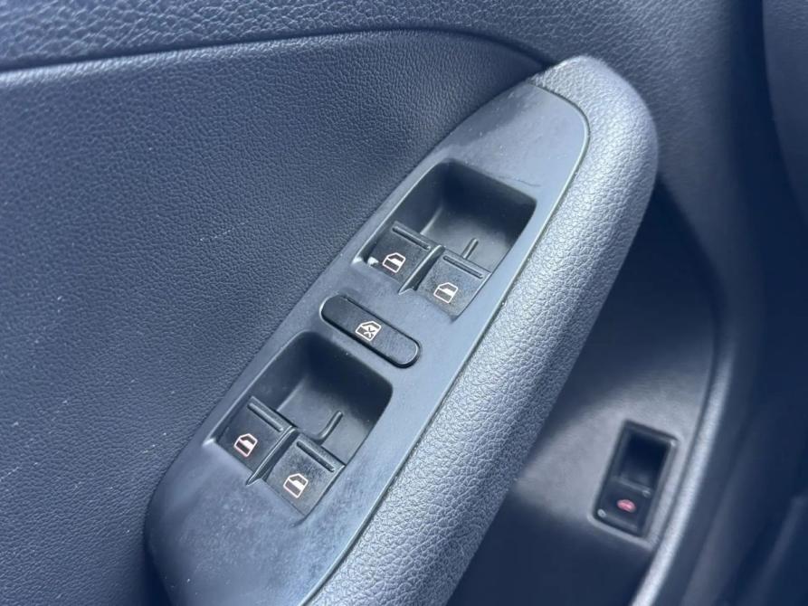 Volkswagen Jetta VI Пермь  - изображение 9