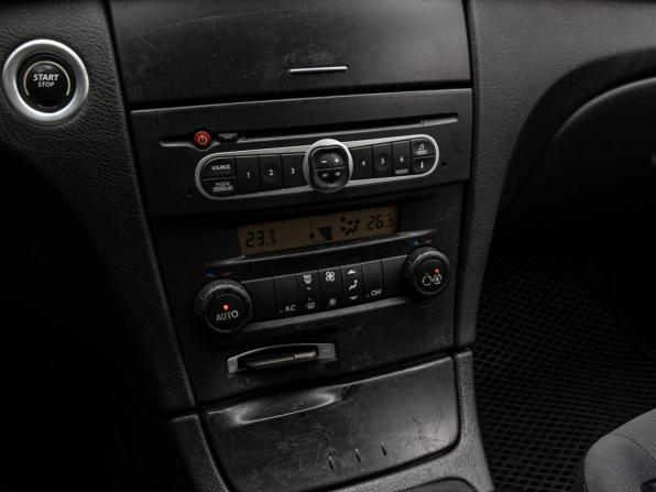 Renault Laguna II Рестайлинг с пробегом 2007 года, цена 610 000 рублей, 243973 км, универсал, Автокод Объявления