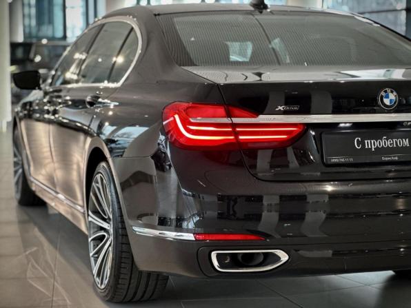 BMW 7 серии VI (G11/G12) с пробегом 2017 года, цена 3 300 000 рублей, 191454 км, седан, Автокод Объявления