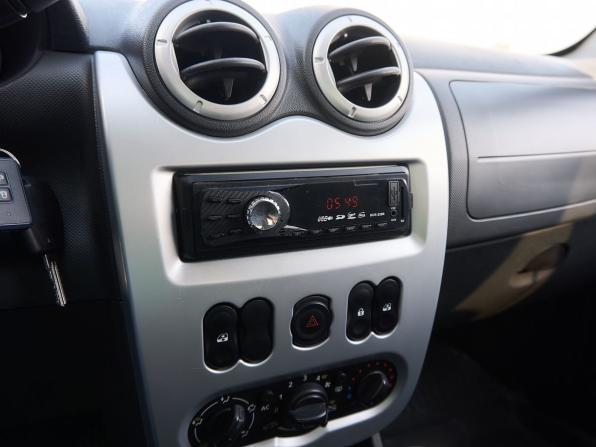 Renault Sandero I с пробегом 2014 года, цена 697 000 рублей, 145880 км, хэтчбек, Автокод Объявления