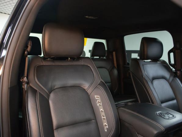 Ram 1500 V с пробегом 2022 года, цена 7 999 000 рублей, 7272 км, offers.body_type.unknown, Автокод Объявления