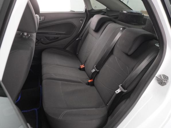Ford Fiesta Mk6 Рестайлинг с пробегом 2016 года, цена 519 000 рублей, 218196 км, седан, Автокод Объявления