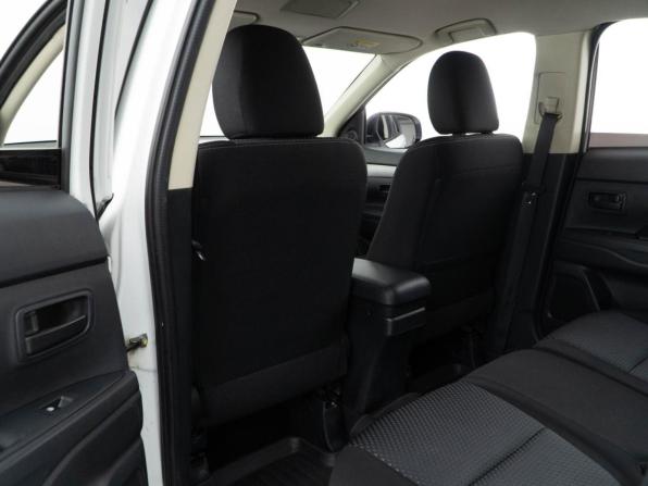 Mitsubishi Outlander III Рестайлинг 2 с пробегом 2016 года, цена 1 599 046 рублей, 173871 км, внедорожник, Автокод Объявления