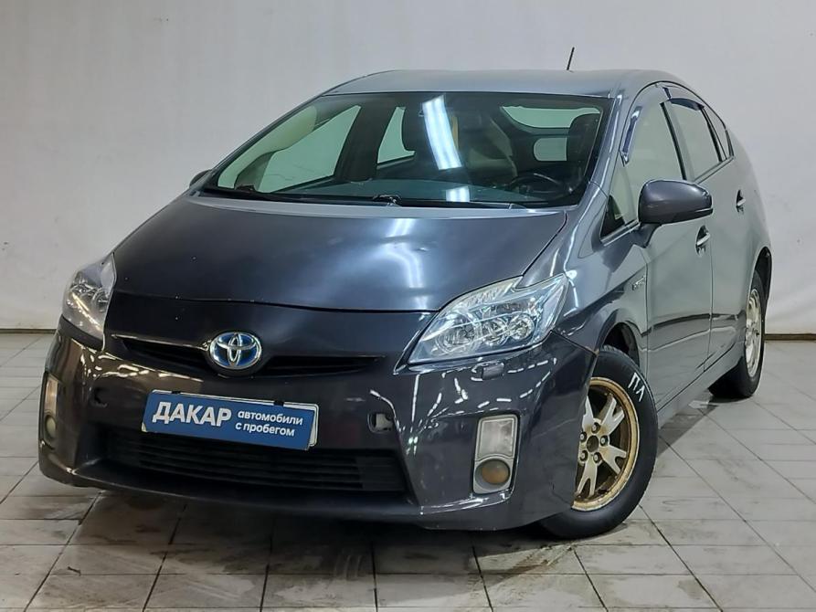 Toyota Prius III (XW30) Санкт-Петербург  - изображение 1