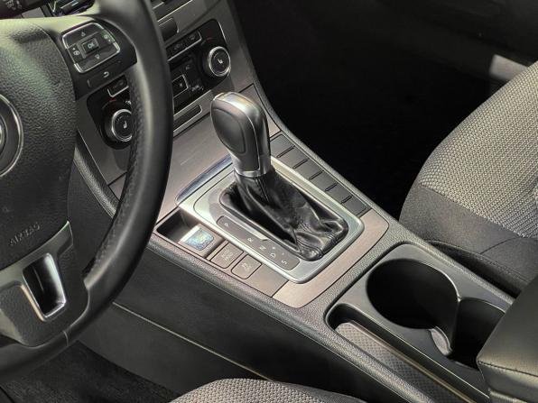 Volkswagen Passat B7 с пробегом 2011 года, цена 1 120 000 рублей, 232300 км, седан, Автокод Объявления