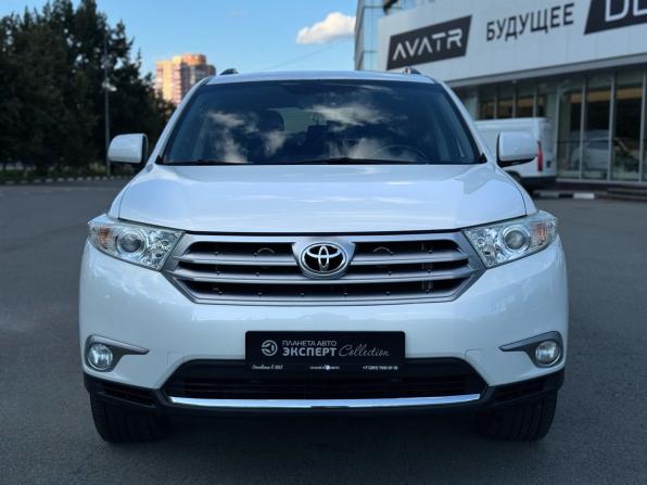 Toyota Highlander II (XU40) Рестайлинг с пробегом 2012 года, цена 1 830 000 рублей, 211785 км, внедорожник, Автокод Объявления